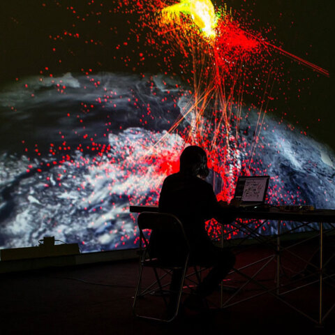 Tatsuru Arai, Κέντρο Ελέγχου Τηλεοράσεων