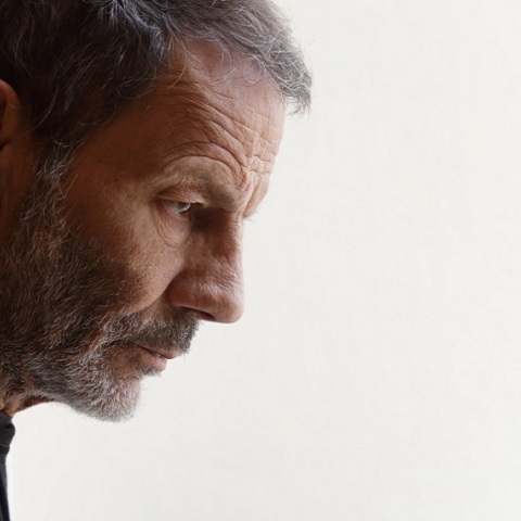 Ο Σταύρος Ξαρχάκος