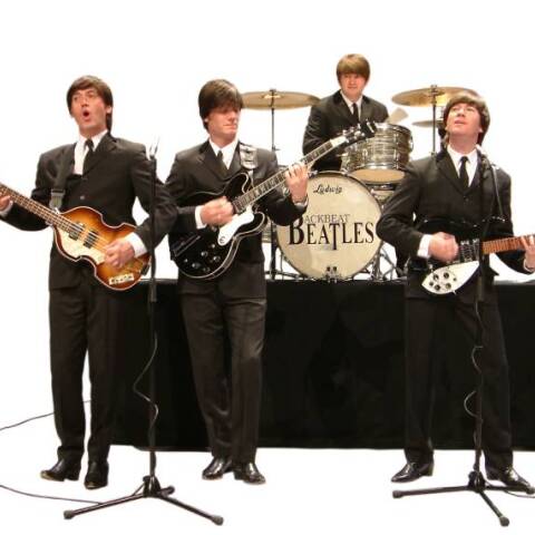 Back Beat Beatles στο Christmas Theater