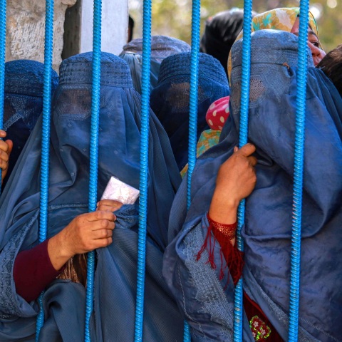 Γυναίκες με μπούργκα στο Αφγανιστάν