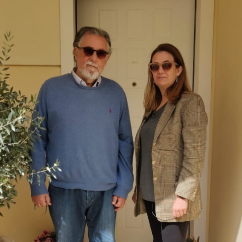 Η Κατερίνα Μπακογιάννη με τον εγκληματολόγο Γιάννη Πανούση