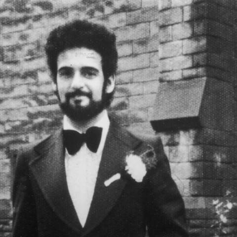 Ο Πίτερ Σάτκλιφ την ημέρα του γάμου του, 10 Αυγούστου 1974 © Express Newspapers/Ideal Image