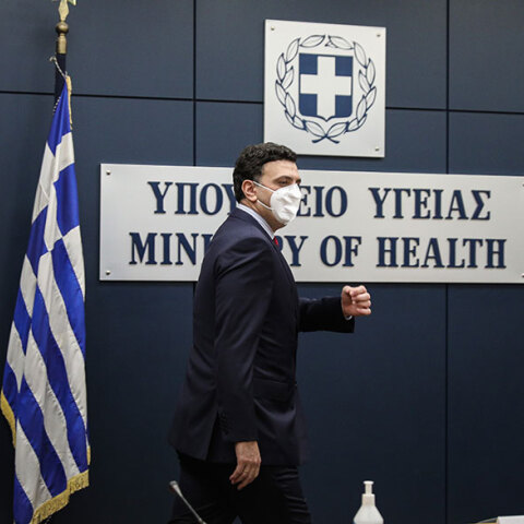 Ο υπουργός Υγείας Βασίλης Κικίλιας στην ενημέρωση για τον εμβολιασμό στην Ελλάδα κατά του κορωνοϊού
