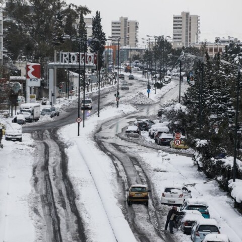 Κακοκαιρία «Ελπίδα»: Χιονισμένα και τα δύο ρεύματα στη Μεσογείων