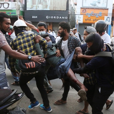 Διαδηλώσεις κατά του πραξικοπήματος στη Μιανμάρ 