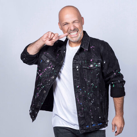 Νίκος Μουτσινάς