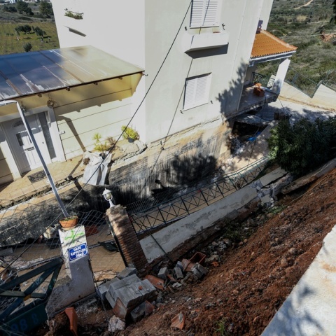 Καθίζηση σπιτιών στον Νέο Βουτζά