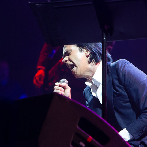 Στιγμιότυπο από τη συναυλία του Nick Cave στο Release Athens, στην Αθήνα