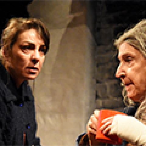 Αγορίτσα Οικονόμου (Η βασίλισσα της ομορφιάς), Θέατρο Επί Κολωνώ