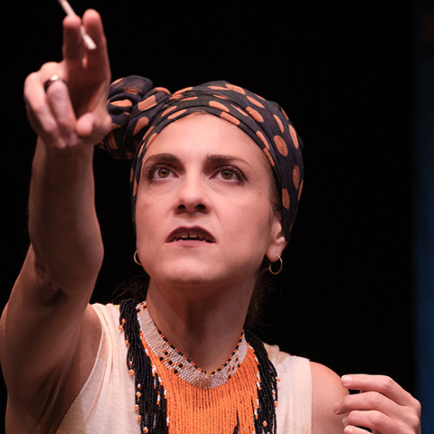 Σύρμω Κεκέ, «Η νύχτα της Ιγκουάνα» (Θέατρο Πορεία)