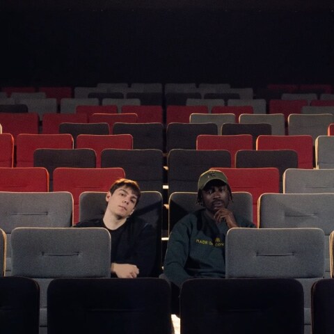 Doxi ft. Negros Tou Moria - Couldn't Wait