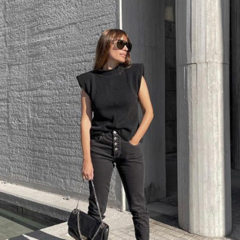 Kate Rouka @katerouka