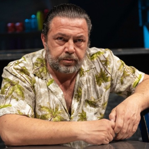 O Στάθης Σταμουλακάτος.