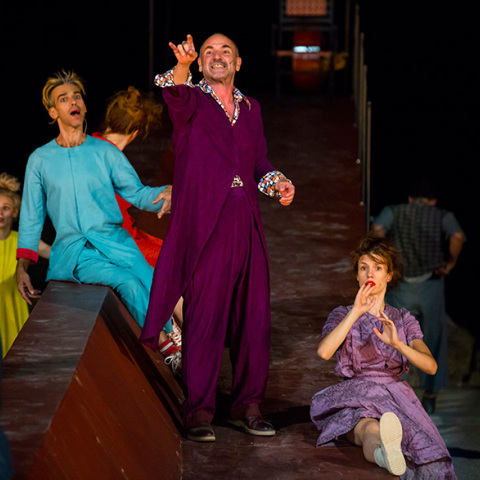 Αργυρώ Χιώτη, «Βάτραχοι» (Φεστιβάλ Αθηνών-Επιδαύρου)