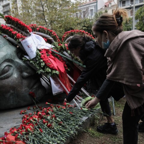 Εορτασμοί για την 48η επέτειο του Πολυτεχνείου