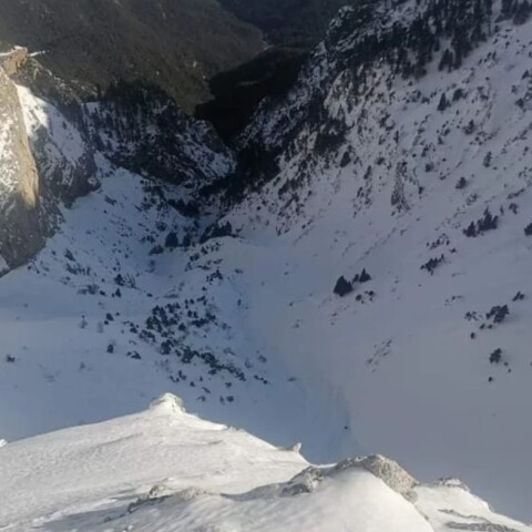 Φωτογραφίες από την επιχείρηση για τον εντοπισμό των τριών αναρριχητών στα Καλάβρυτα