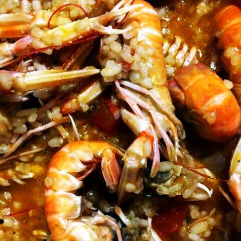 Πιλάφι με ψιλές καραβίδες