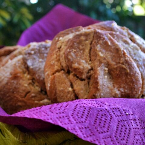 Γλυκά ταχινοψωμάκια