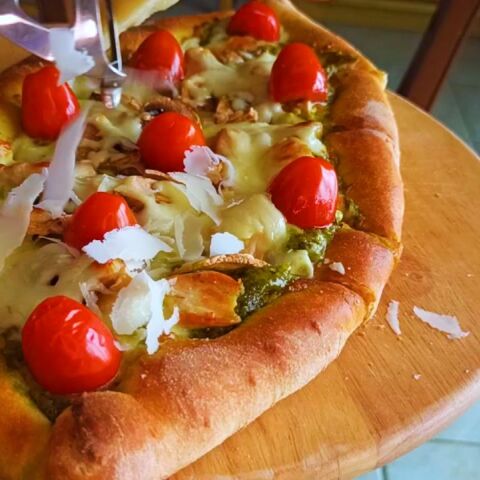 Αφράτο και λαχταριστό Πεϊνιρλί: Εύκολη και γρήγορη συνταγή