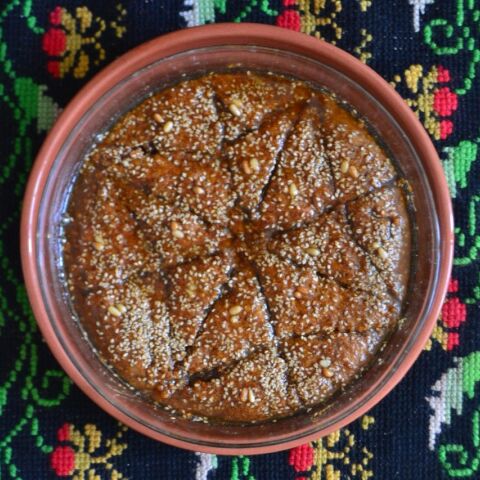 Χασλαμάς, ένα μελομακάρονο ταψιού!