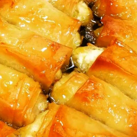 Συνταγή για τζεβρεμέδες με γλυκιά μυζήθρα