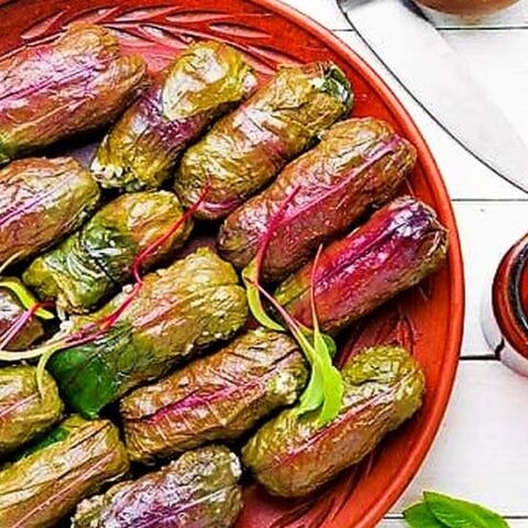 Κρητικά ντολμαδάκια με λαπαθόφυλλα!