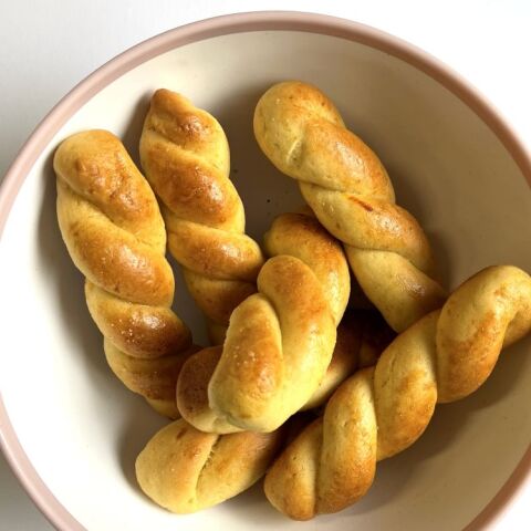 Τα πασχαλινά κουλουράκια της γιαγιάς