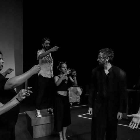 «Ρινόκερος» στο θέατρο Κιβωτός