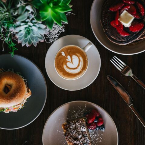 15 συνταγές για το πρώτο πρωινό του χρόνου