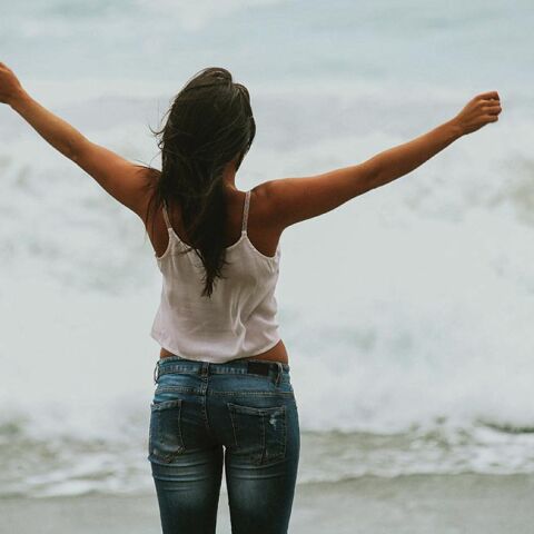 Athens Voice - Αφιέρωμα Υγεία: Καλοκαίρι «Ελευθερίας»