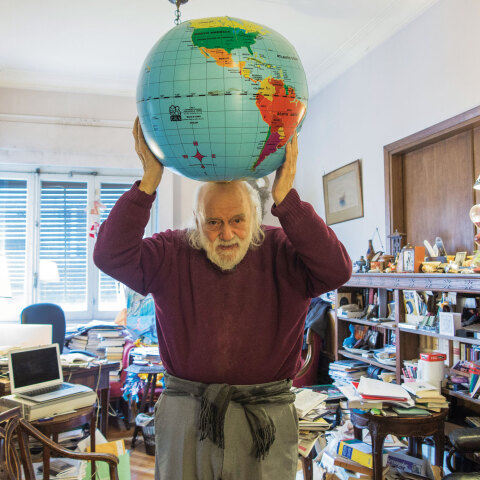 Νάνος Βαλαωρίτης