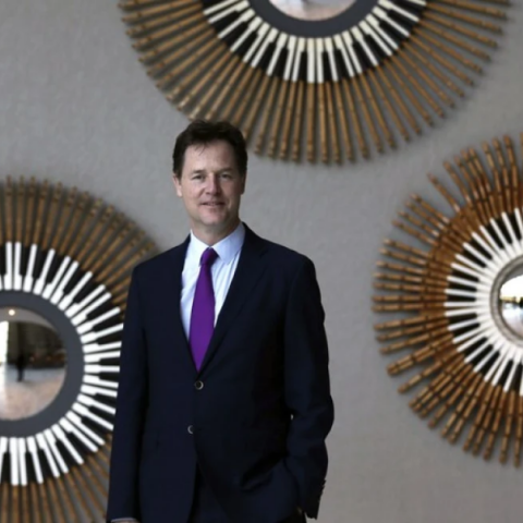 Nick Clegg: Ο υπεύθυνος διεθνών υποθέσεων της Meta έρχεται στην Αθήνα για το 11ο Athens Democracy Forum