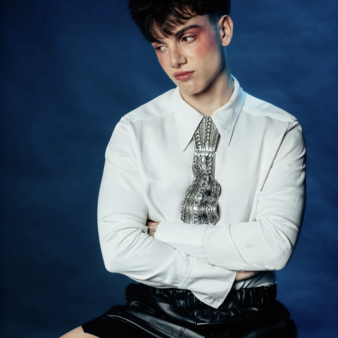 Νικόλας Παπαδάκης @tzintzeropswmo_mwro