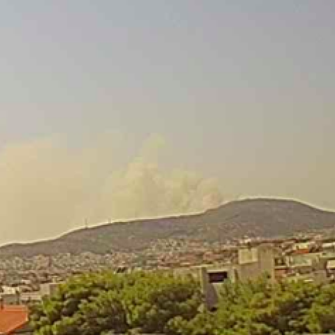 Φωτιά στην Περιφερειακή Αιγάλεω στον Ασπρόπυργο