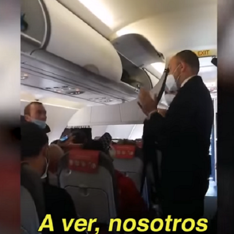 Αντιδράσεις επιβατών σε πτήση στη Μαδρίτης