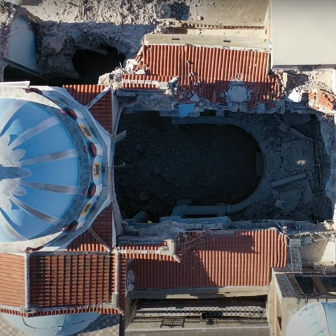 Συγκλονιστικό βίντεο καταγράφει τις καταστροφές στον ναό Κοιμήσεως της Θεοτόκου στη Σάμο, μετά τον φονικό σεισμό των 6,7 Ρίχτερ