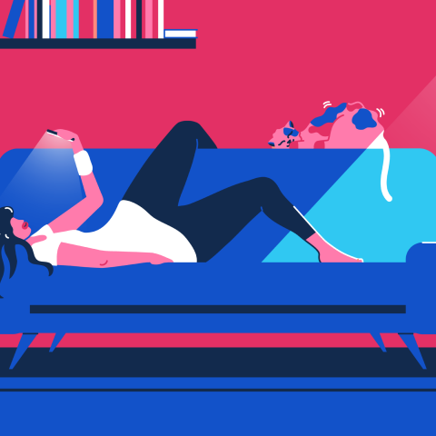 Εικονογράφηση γυναίκας που κοιτά το κινητό τηλέφωνό της στον καναπέ της