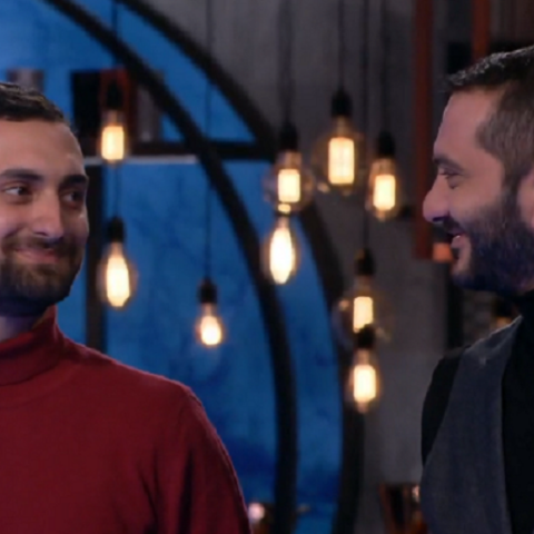 Ο Λεωνίδας Κουτσόπουλος και ο παίκτης του Masterchef 