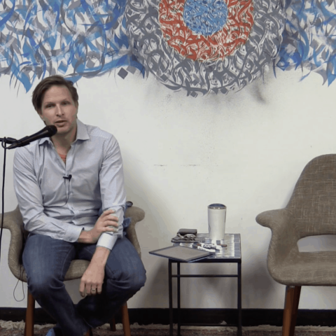 Ο καθηγητής Jonathan Brown