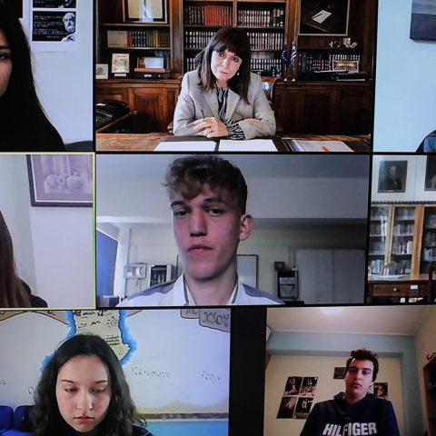 Διαδικτυακή συνομιλία Κ. Σακελλαροπούλου με μαθητές