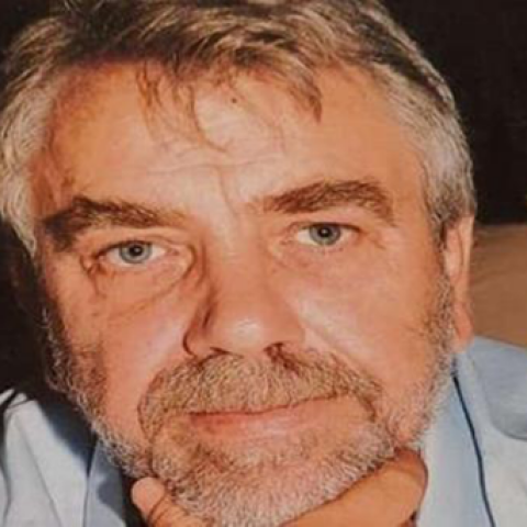 Πέθανε ο δημοσιογράφος Βασίλης Κουλούρης