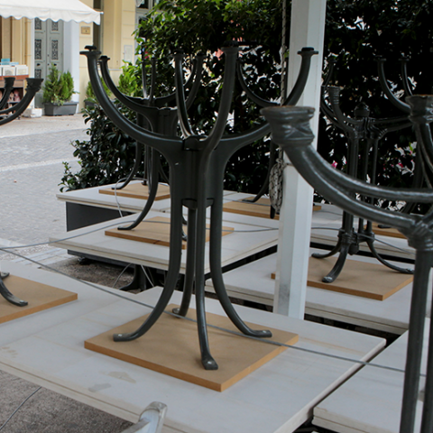 Αθήνα - Κλειστά καταστήματα 