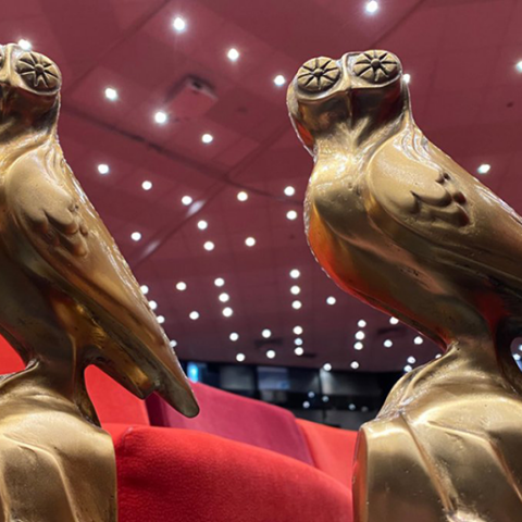 Tα δύο βραβεία είναι δημιουργίες του Οίκου ZOLOTAS, από τον γλύπτη Πάνο Προφήτη 