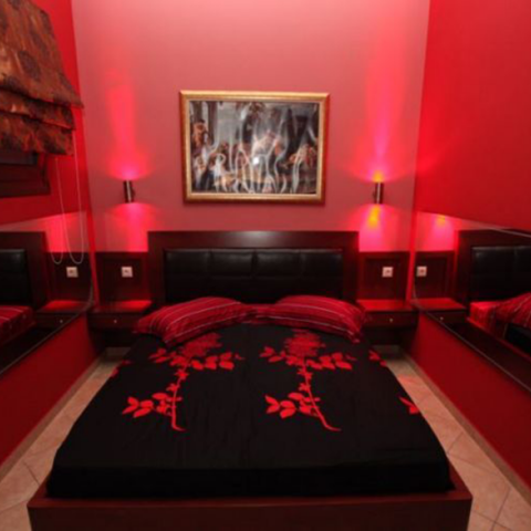 ΑΡΧΕΙΟ - Οίκος ανοχής