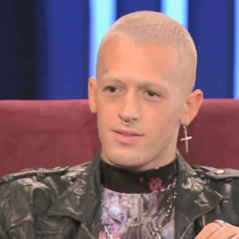 Απειλεί να αυτοκτονήσει ο χορευτής Τάσος Ξιαρχό