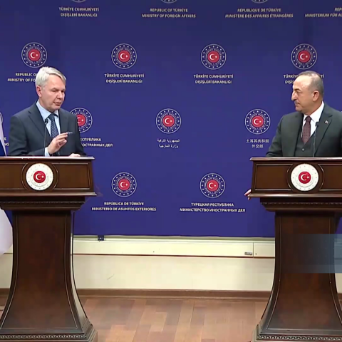 Απάντηση του Φινλανδού ΥΠΕΞ στην τουρκική προπαγάνδα κατά της Ελλάδας για το μεταναστευτικό – Βολές Ν. Δένδια στην Άγκυρα