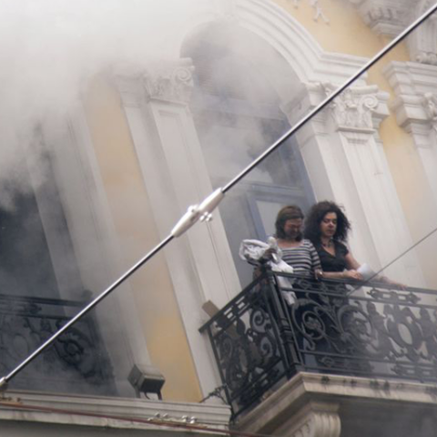  Τέταρτη 5 Μαΐου 2010: Το υποκατάστημα της MARFIN EGNATIA BANK στη Σταδίου 23 οπου δύο γυναίκες και ένας άνδρας βρήκαν τραγικό θάνατο