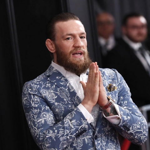 Δωρεά McGregor σε νοσοκομείο για τη μάχη με τον κορωνοϊό