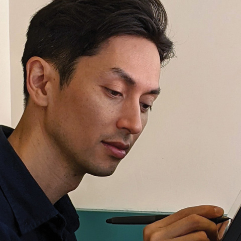 R. Kikuo Johnson: Ο διάσημος Αμερικανός εικονογράφος μιλάει στην ATHENS VOICE