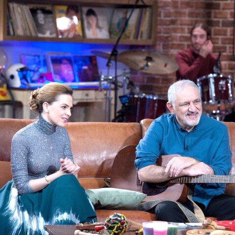 Ρένα Μόρφη, Νίκος Πορτοκάλογλου στο πλατό της τηλεοπτικής εκπομπής «Μουσικό Κουτί»